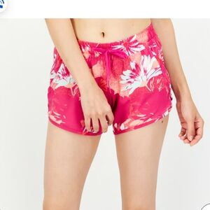 NWT Columbia Botaga Bay Short Womens Medium Nylon